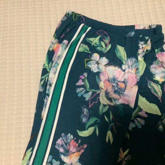 Soma Cool Nights Pajama Pants, Green floral, size small - Picture 3 of 3